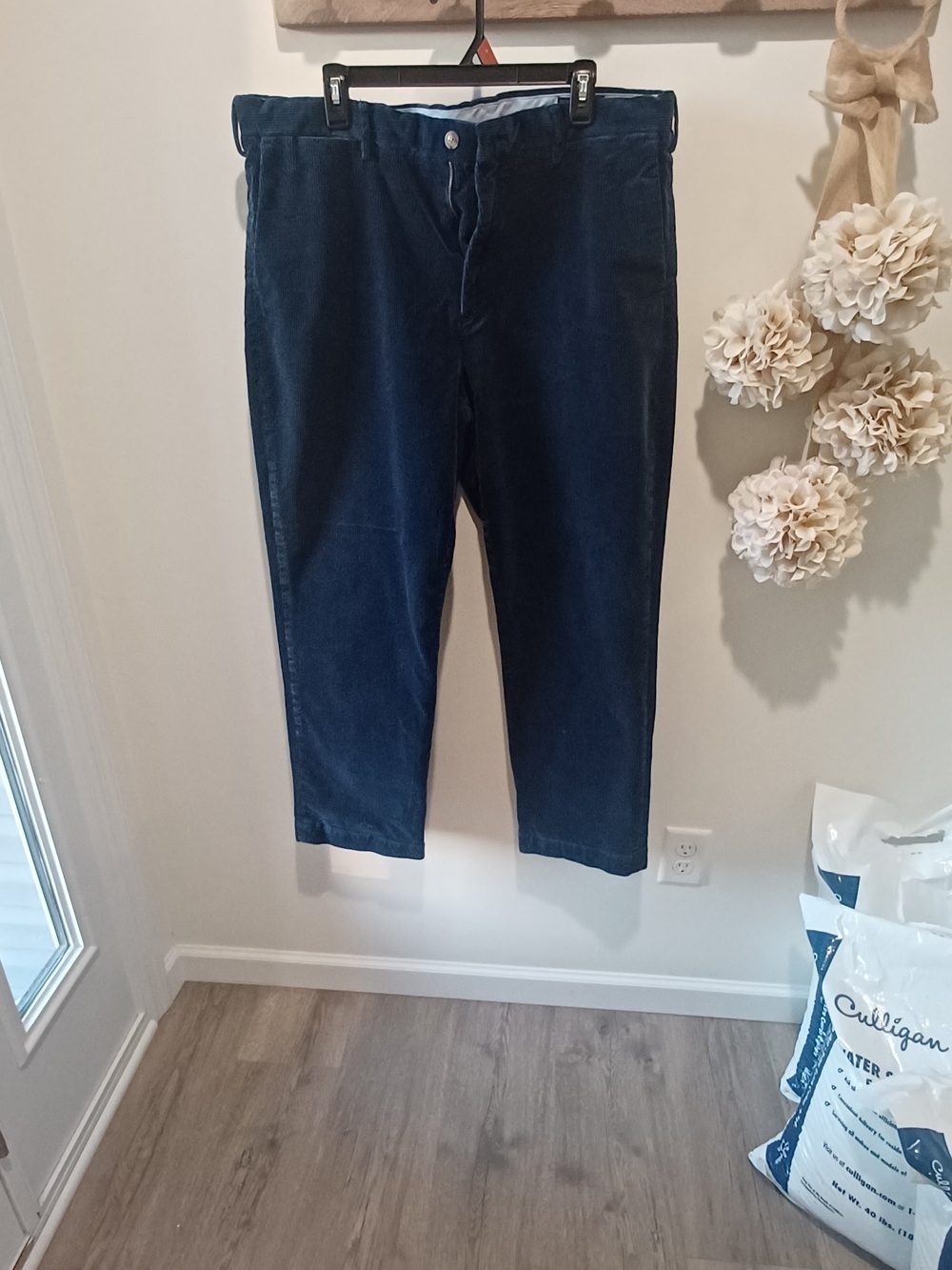 Ralph Lauren Men's Straight Corduroy Jeans in Navy